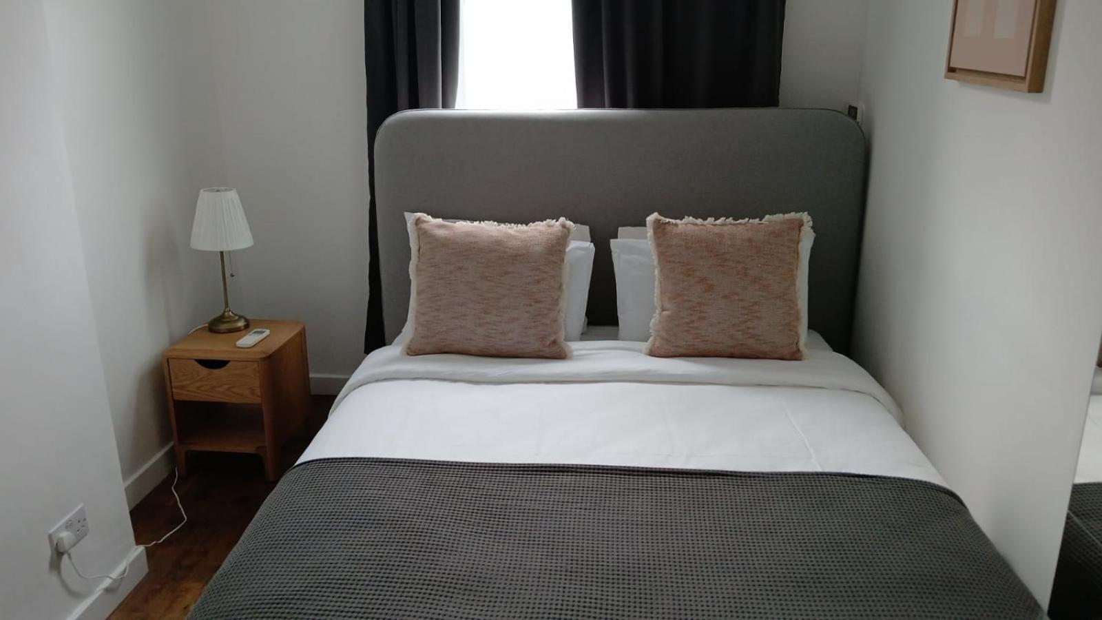 לונדון Luxury 2-Bedroom Flat In Camden מראה חיצוני תמונה