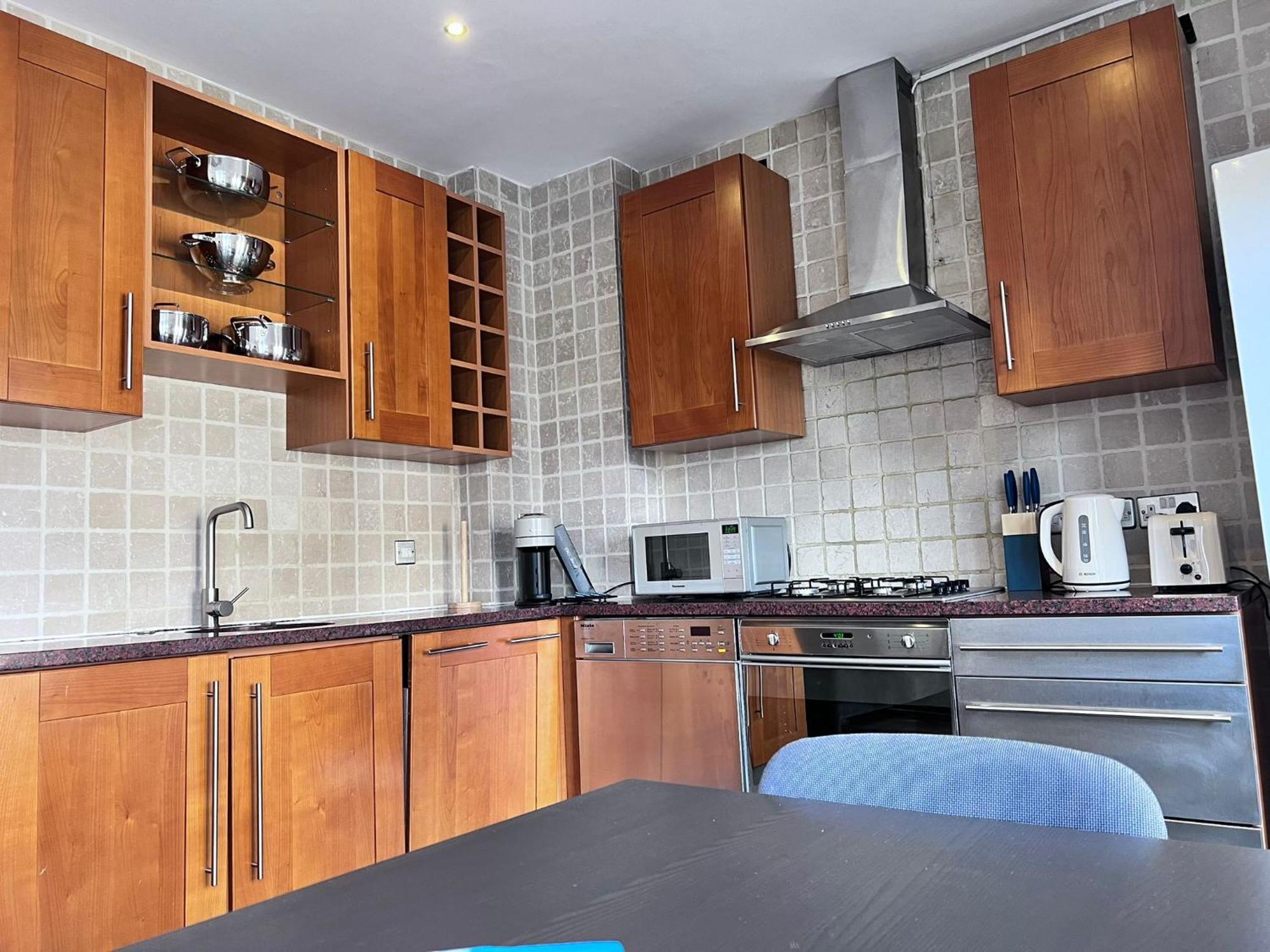 לונדון Luxury 2-Bedroom Flat In Camden מראה חיצוני תמונה