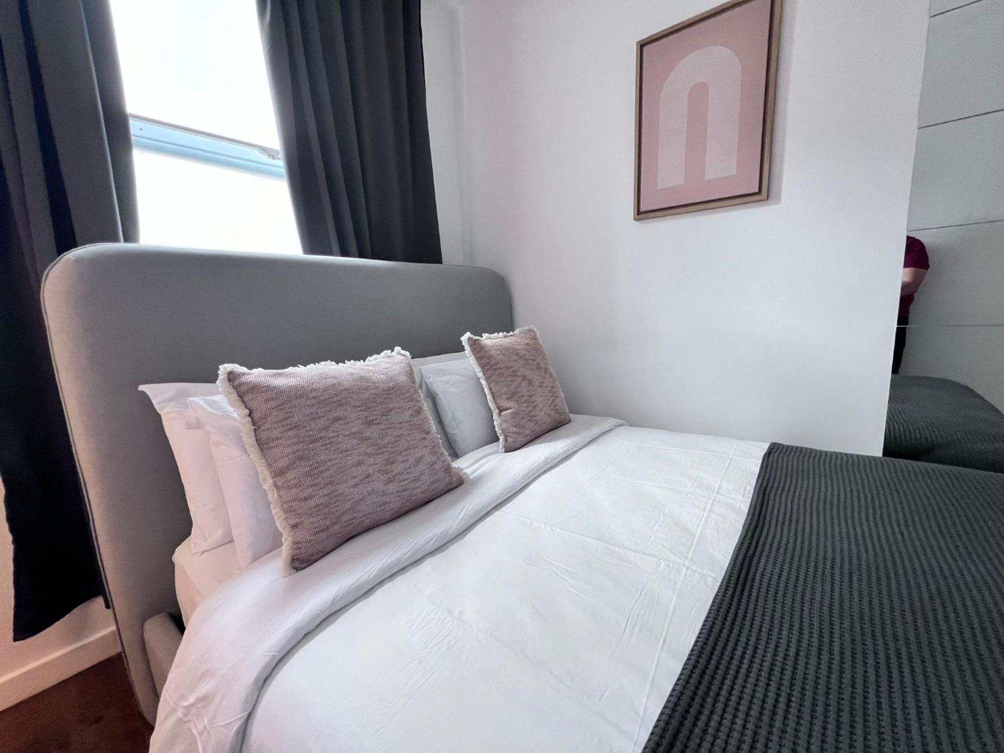לונדון Luxury 2-Bedroom Flat In Camden מראה חיצוני תמונה